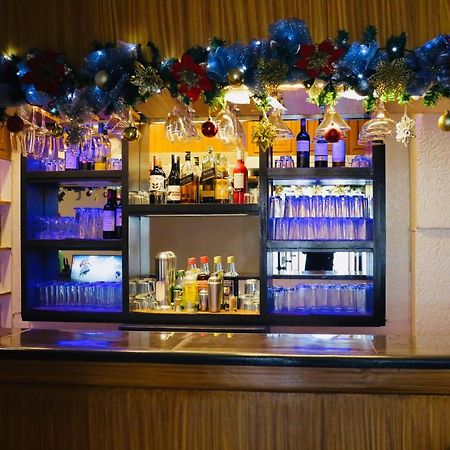 Amalfi718 Hotel Lipa City Ngoại thất bức ảnh