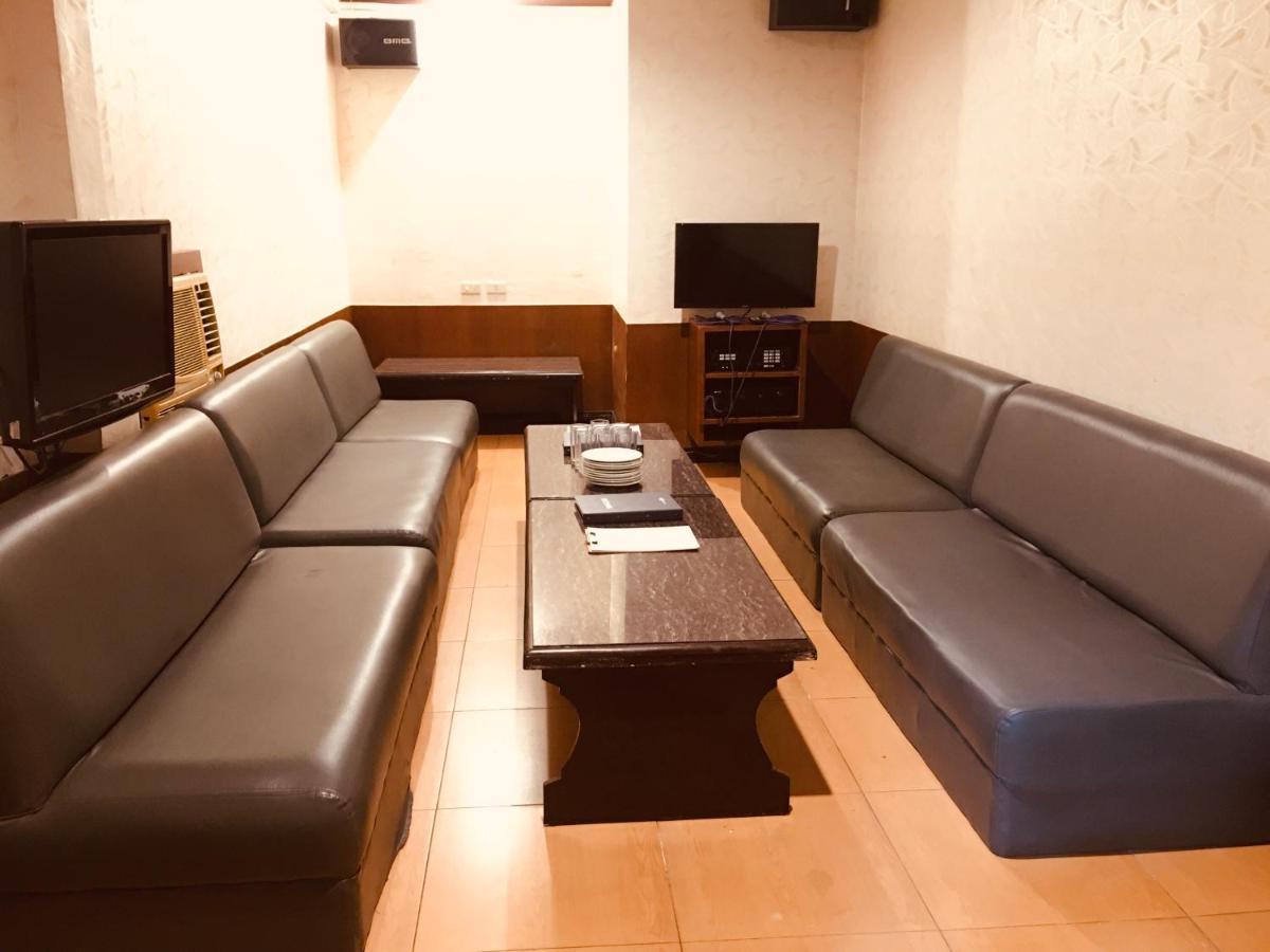 Amalfi718 Hotel Lipa City Ngoại thất bức ảnh