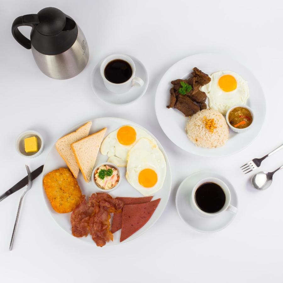 Amalfi718 Hotel Lipa City Ngoại thất bức ảnh