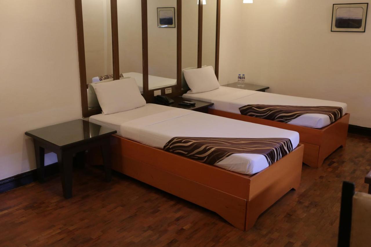 Amalfi718 Hotel Lipa City Ngoại thất bức ảnh