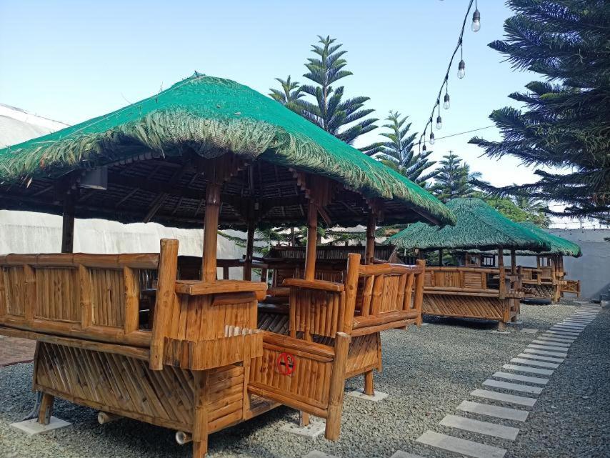 Amalfi718 Hotel Lipa City Ngoại thất bức ảnh